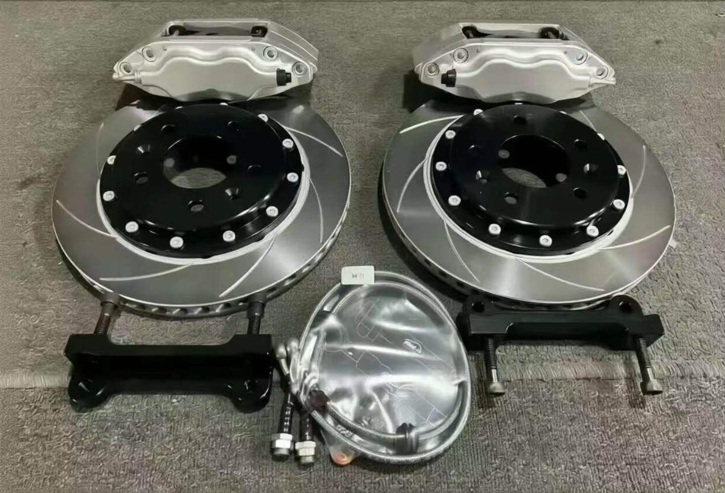 Kit Kaliper Rem Balap Aluminiu - Forged Front Brake Caliper 4 Piston ulasan dan harga